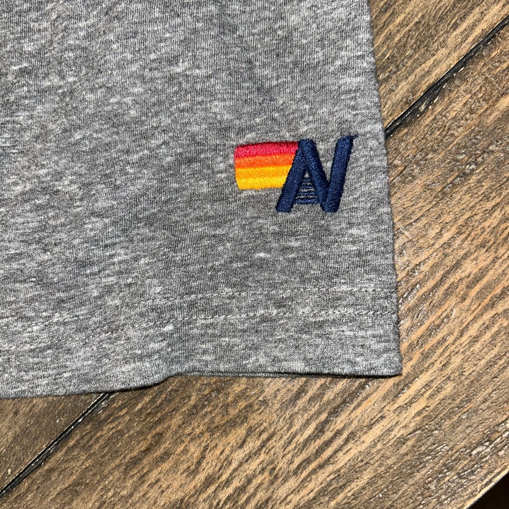 Aviator Nation Signature Gray Tee Venice, California Size Medium - Picture 7 of 8